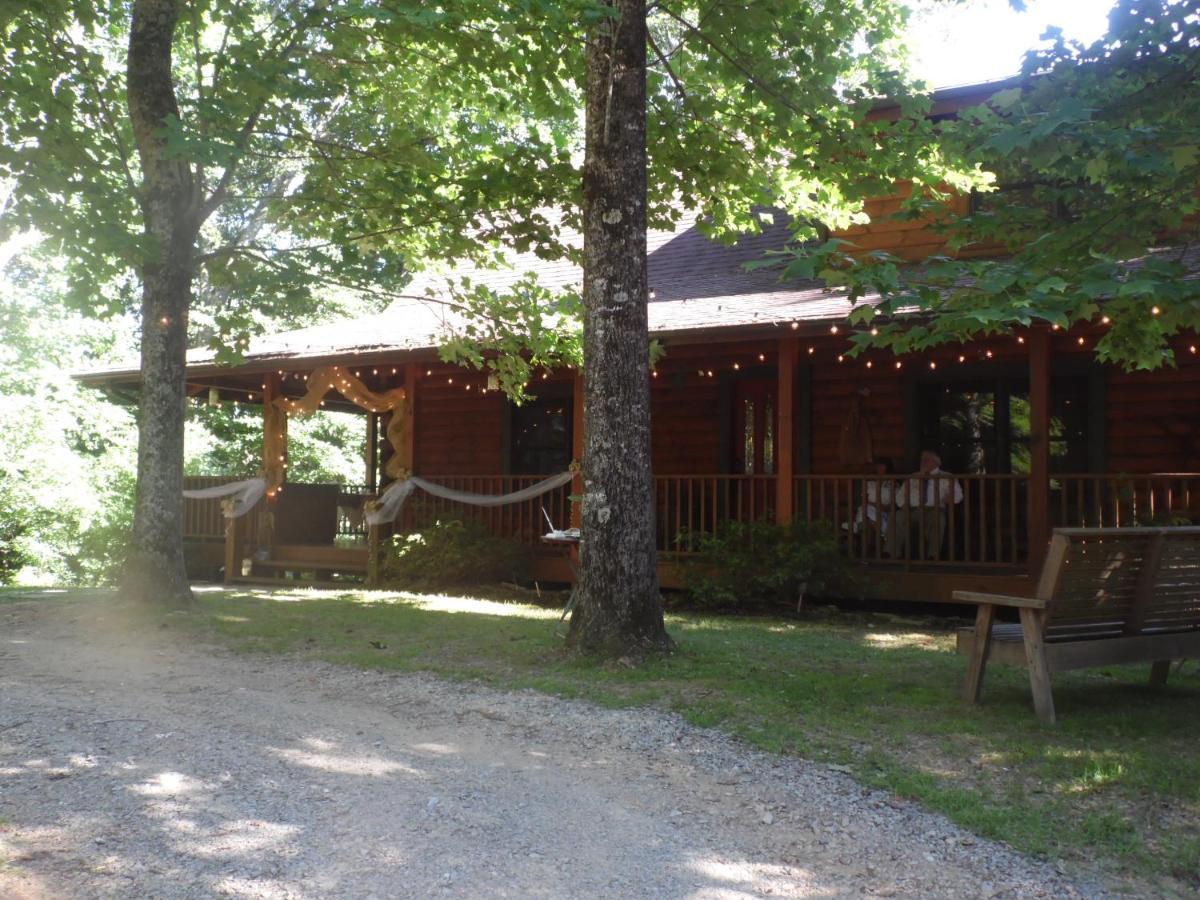 Fiddlers Roost B&B Cabins Galax Exterior photo