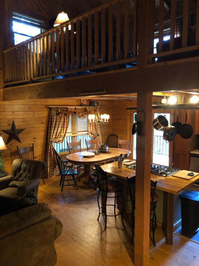 Fiddlers Roost B&B Cabins Galax Exterior photo