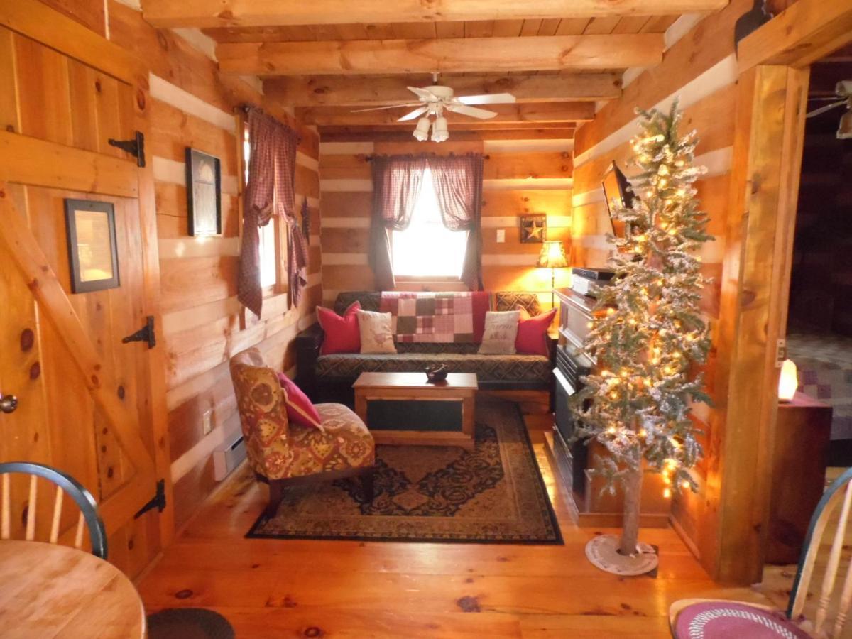 Fiddlers Roost B&B Cabins Galax Exterior photo