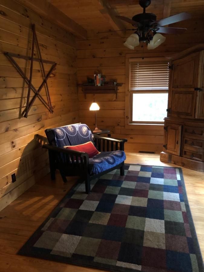Fiddlers Roost B&B Cabins Galax Exterior photo